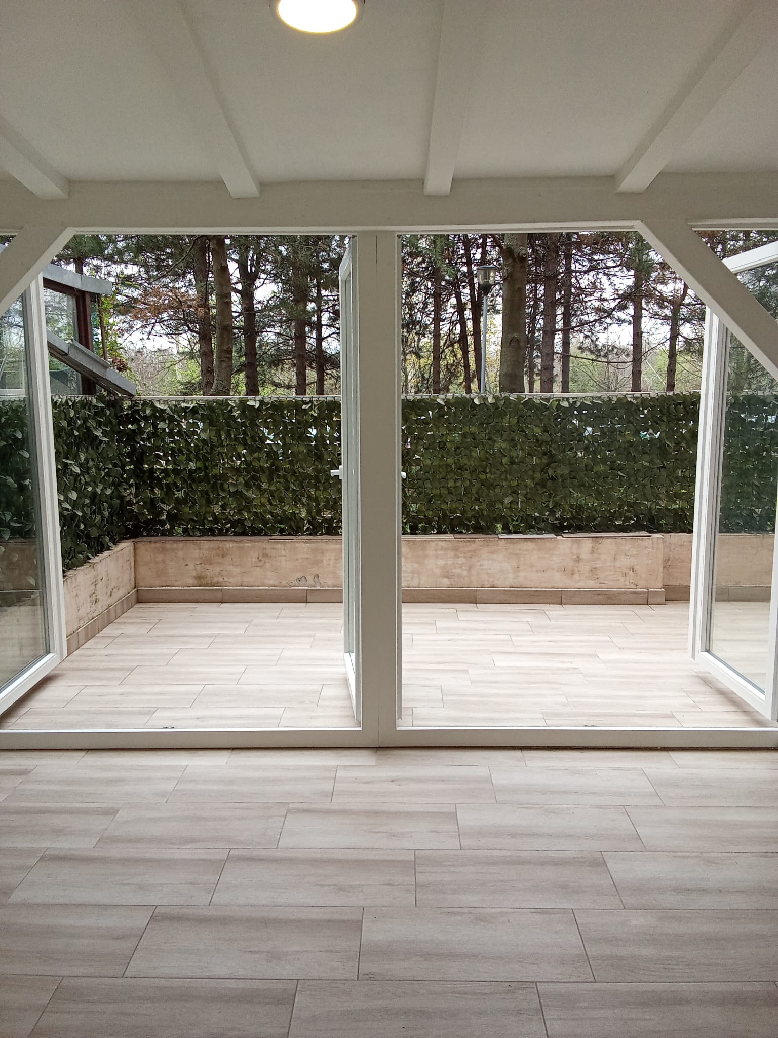 Flat Sale Vracar Krst Djeram Pijaca Trg Lion Krst Lipovy Lad Kajmakcalanska Park Cuburski Parkic Neimar Beograd Srbija